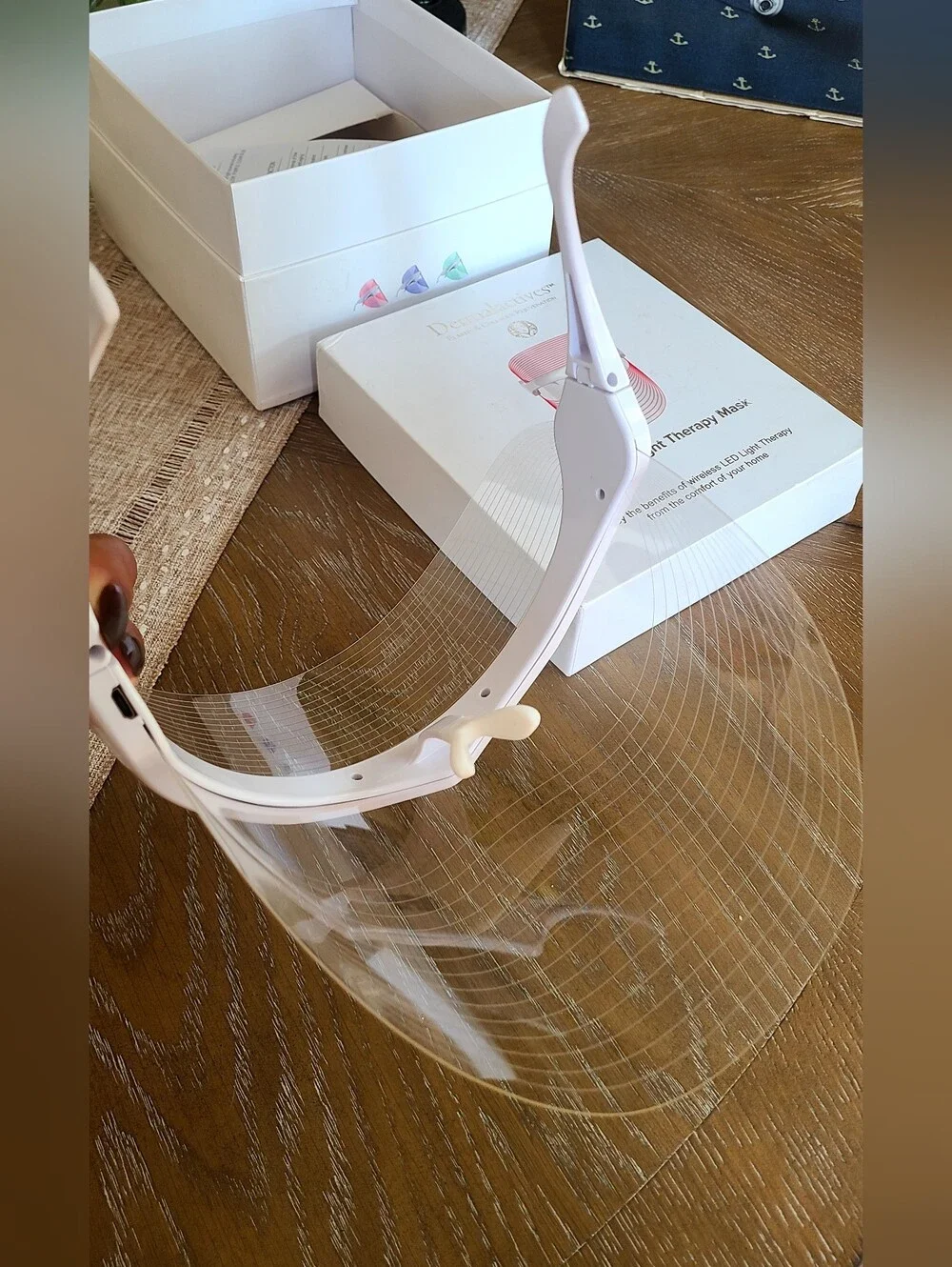 Dermalactives 7-in-1 LED Light Therapy Face Mask Wireless Skincare Device